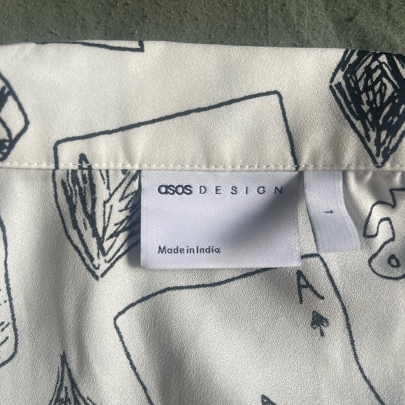 ASOS two piece (shirt and short) - Picture 4 of 6